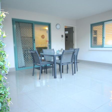 Aparthotel Cossies By The Sea Byron Bay Exterior foto